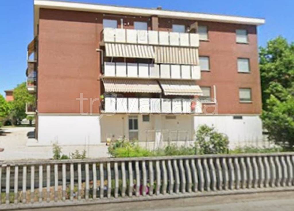 appartamento in vendita a Porto Mantovano in zona Sant'Antonio