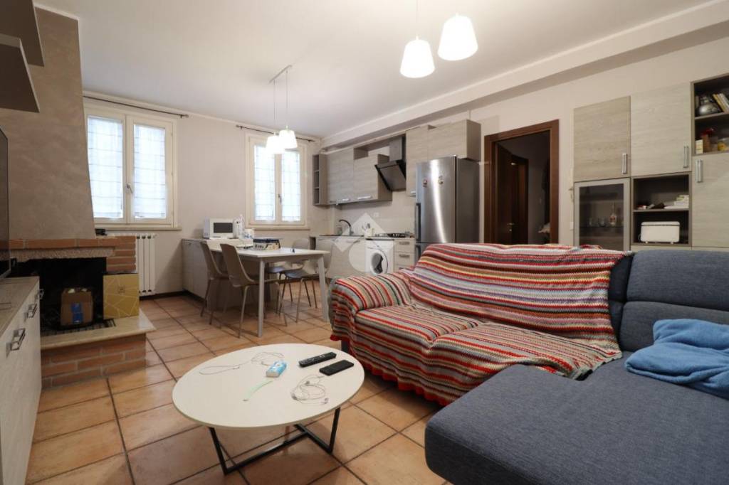 appartamento in vendita a Porto Mantovano in zona Sant'Antonio