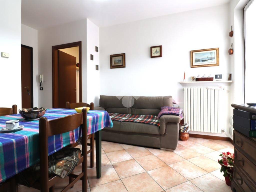 appartamento in vendita a Porto Mantovano in zona Sant'Antonio