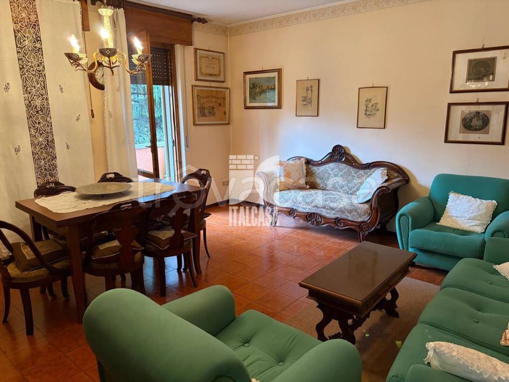 appartamento in vendita a Porto Mantovano in zona Sant'Antonio