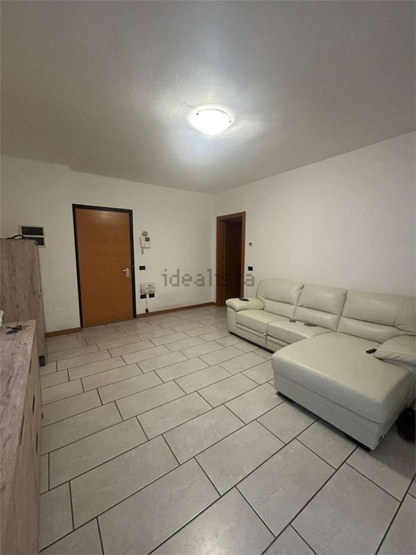 appartamento in vendita a Porto Mantovano in zona Sant'Antonio