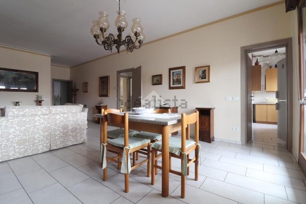 appartamento in vendita a Porto Mantovano in zona Sant'Antonio