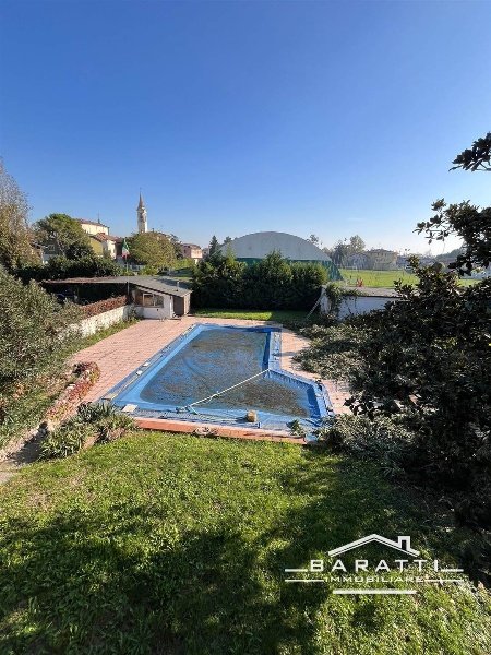 casa indipendente in vendita a Porto Mantovano in zona Sant'Antonio