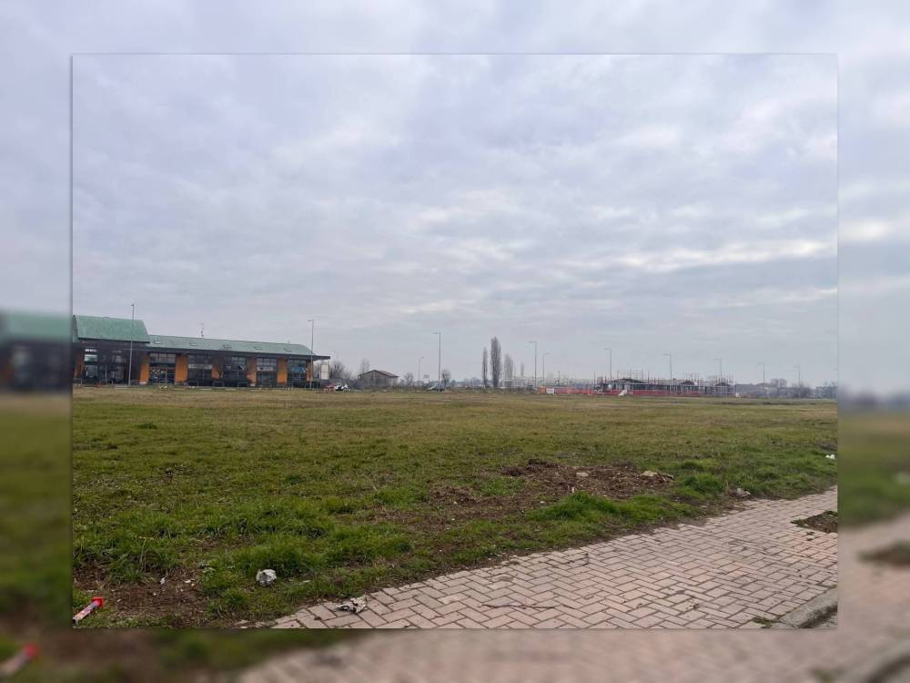terreno edificabile in vendita a Porto Mantovano