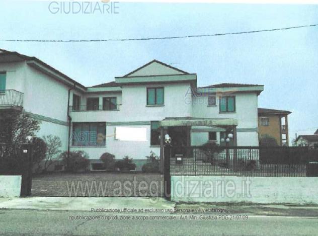 negozio in vendita a Porto Mantovano