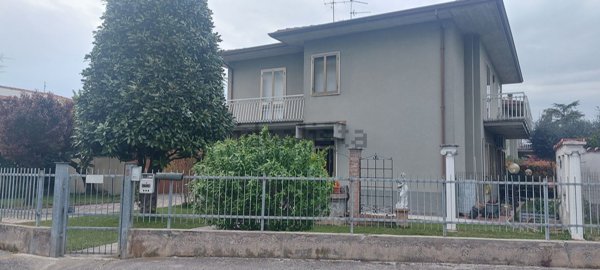 quadrivano in vendita a Porto Mantovano