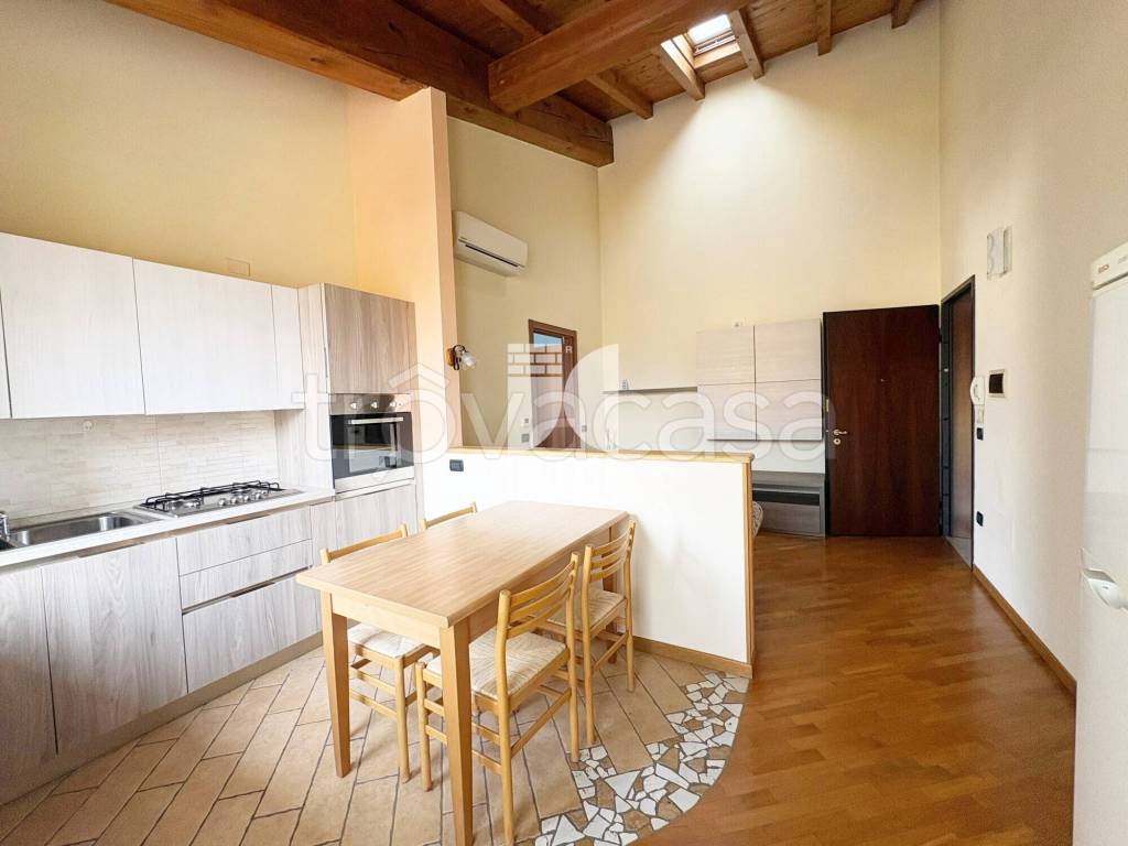 appartamento in vendita a Porto Mantovano in zona Bancole