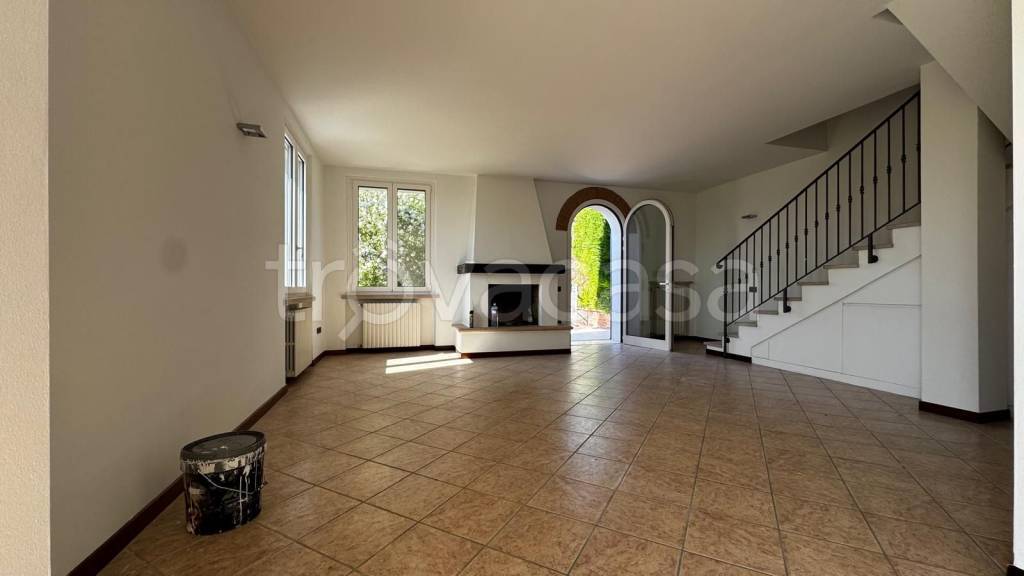 casa indipendente in vendita a Porto Mantovano