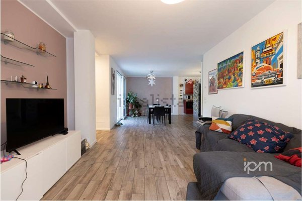 casa indipendente in vendita a Porto Mantovano