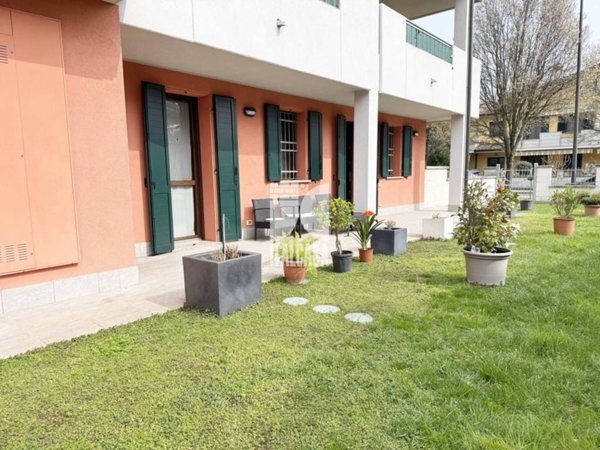 appartamento in vendita a Porto Mantovano in zona Sant'Antonio