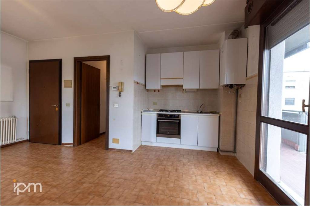 appartamento in vendita a Porto Mantovano in zona Sant'Antonio