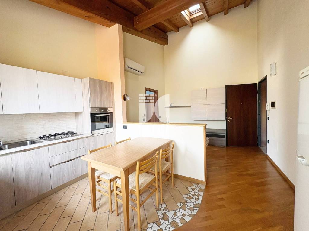 appartamento in vendita a Porto Mantovano in zona Bancole