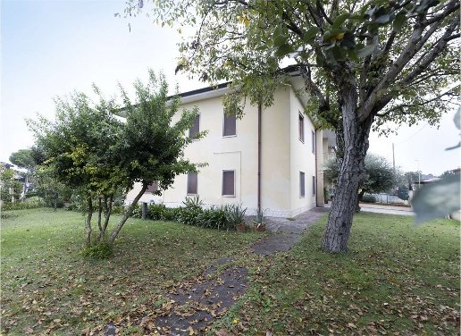casa indipendente in vendita a Porto Mantovano