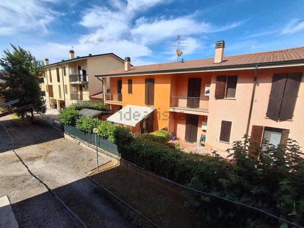 appartamento in vendita a Porto Mantovano in zona Botteghino