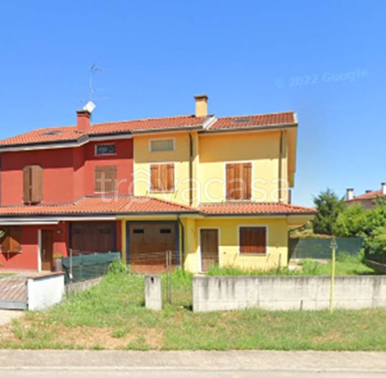 casa indipendente in vendita a Porto Mantovano in zona Sant'Antonio