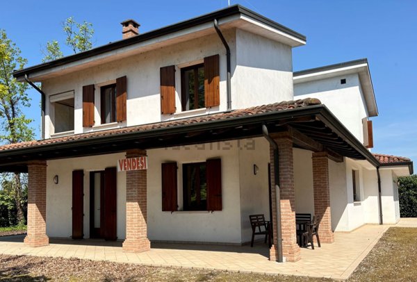 casa indipendente in vendita a Quingentole