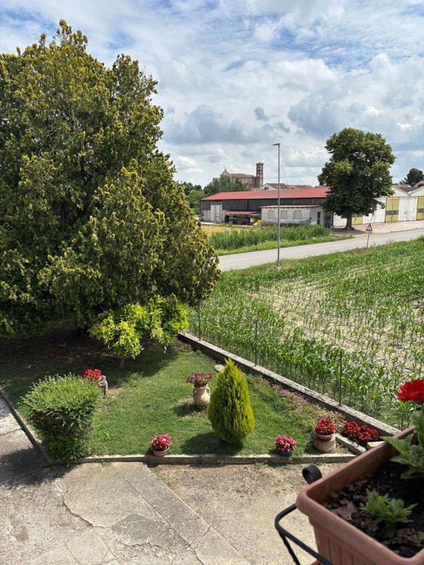 appartamento in vendita a Quingentole