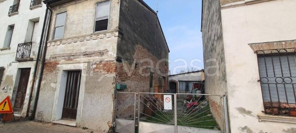 casa indipendente in vendita a Quingentole