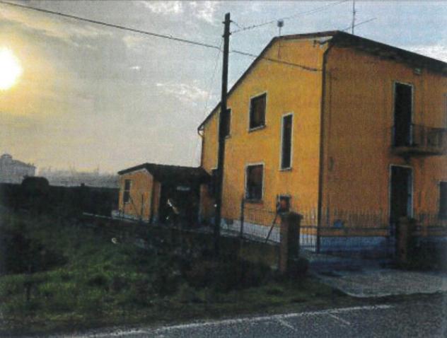 casa indipendente in vendita a Quistello
