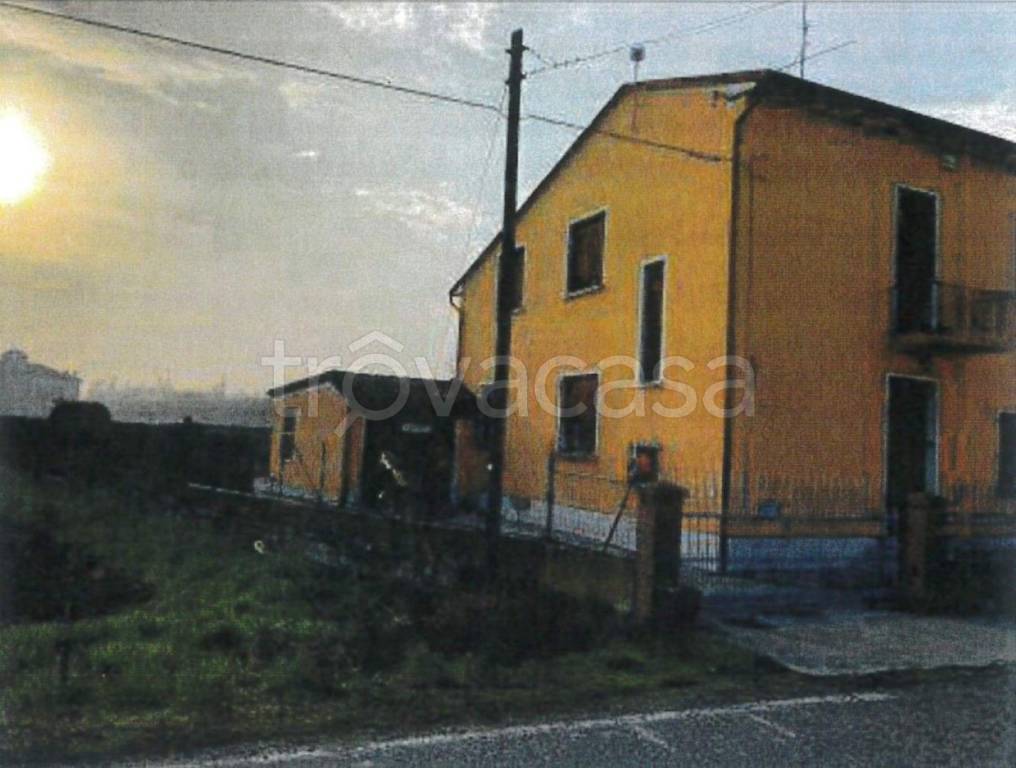 casa indipendente in vendita a Quistello