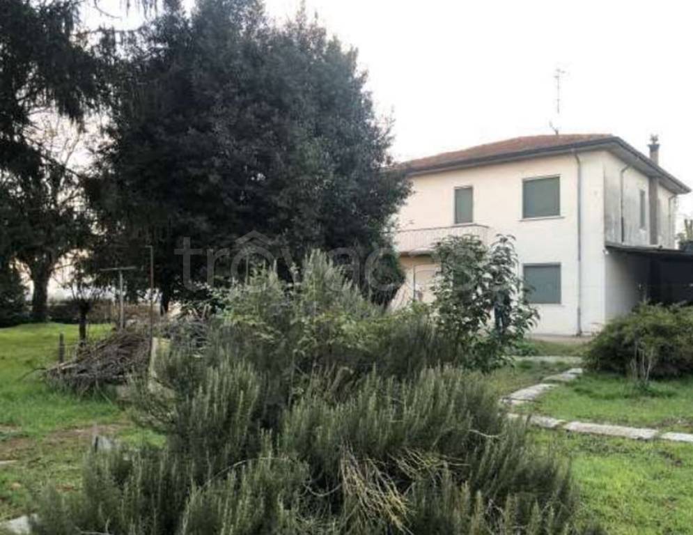 casa indipendente in vendita a Quistello