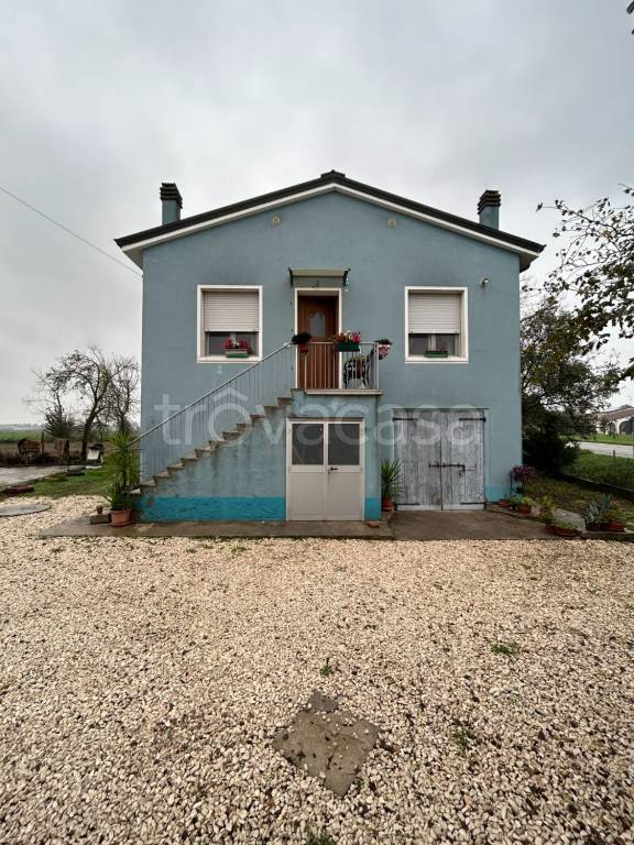 casa indipendente in vendita a Quistello