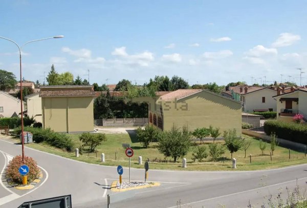 casa indipendente in vendita a Quistello