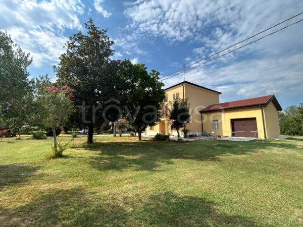 casa indipendente in vendita a Quistello