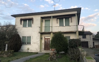 casa indipendente in vendita a Quistello in zona San Rocco