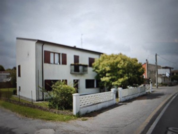 appartamento in vendita a Quistello in zona San Rocco