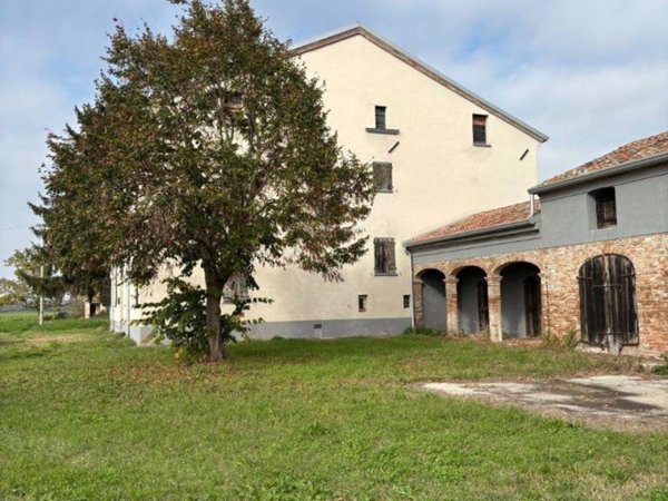 casa indipendente in vendita a Quistello