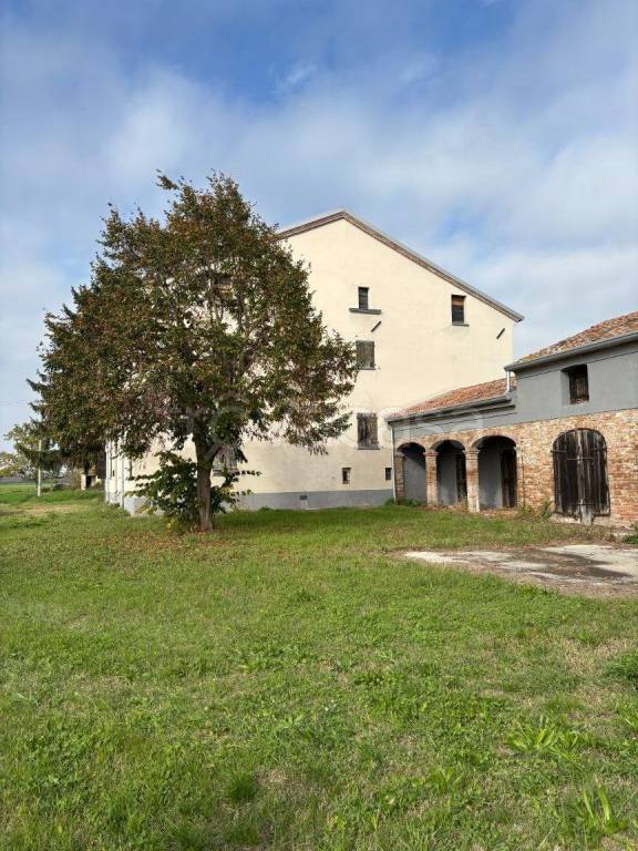 casa indipendente in vendita a Quistello