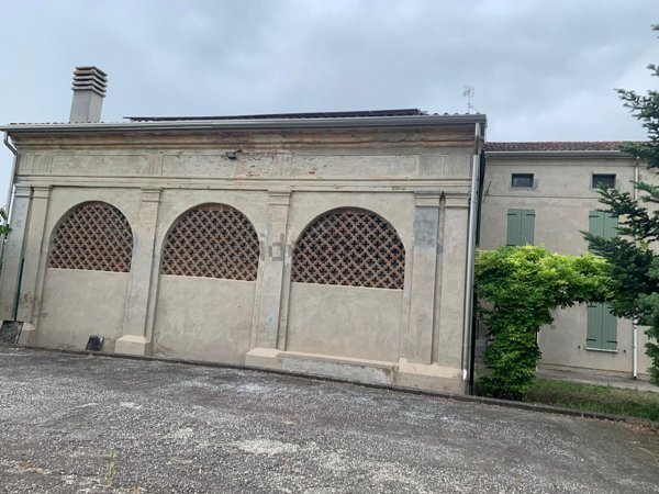 casa indipendente in vendita a Quistello