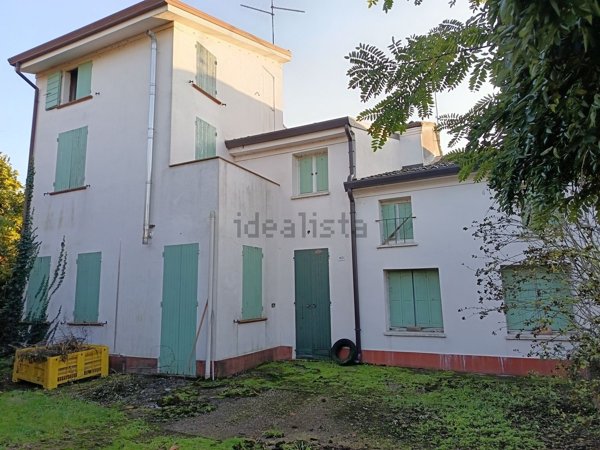 casa indipendente in vendita a Quistello in zona Nuvolato