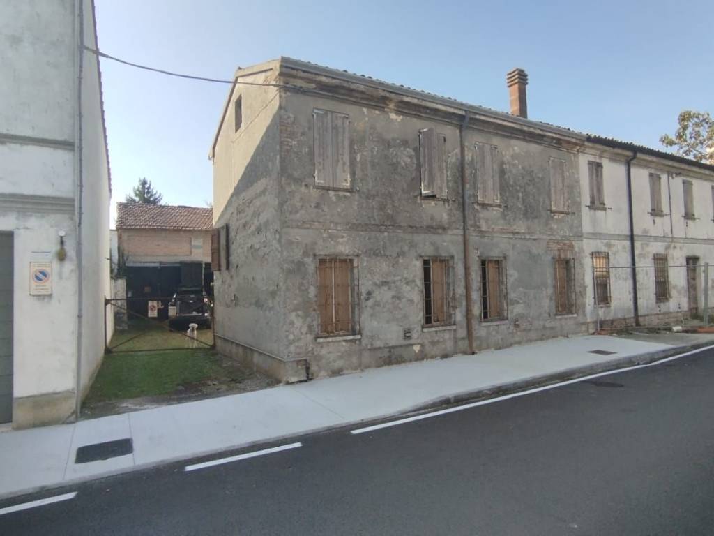 casa indipendente in vendita a Quistello