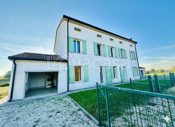 casa indipendente in vendita a Quistello