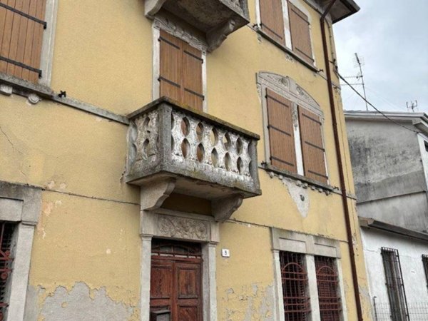 casa indipendente in vendita a Quistello