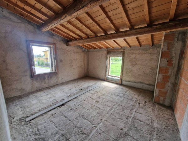 casa indipendente in vendita a Quistello