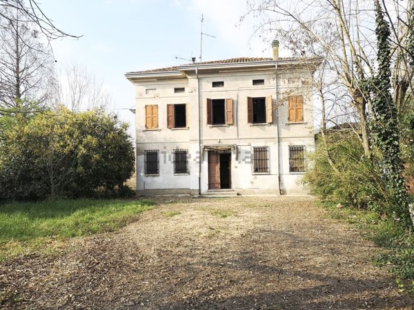 casa indipendente in vendita a Quistello