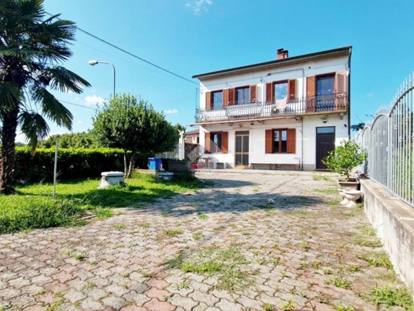 casa indipendente in vendita a San Sebastiano da Po in zona Abate