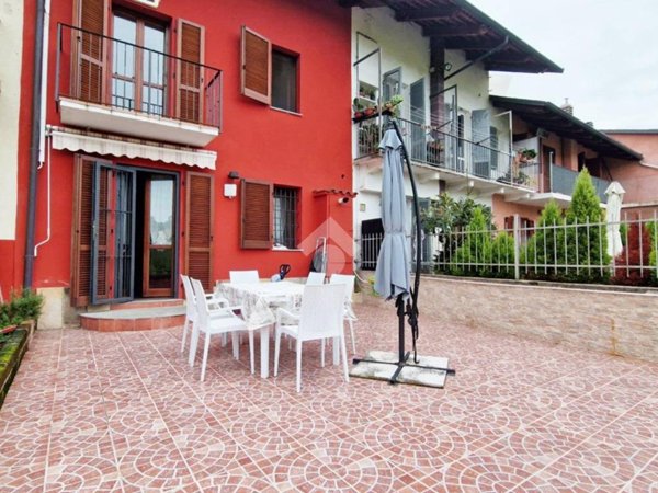 casa indipendente in vendita a San Sebastiano da Po in zona Villa