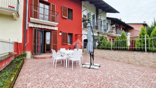 casa indipendente in vendita a San Sebastiano da Po in zona Villa