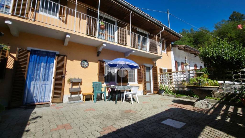 casa semindipendente in vendita a San Sebastiano da Po in zona Saronsella