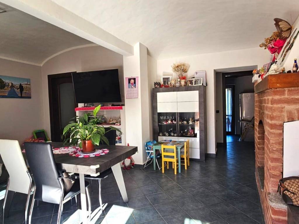 casa indipendente in vendita a San Sebastiano da Po