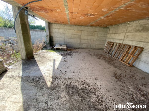 casa indipendente in vendita a San Sebastiano da Po in zona Villa