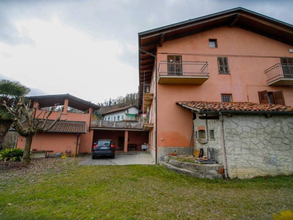 casa indipendente in vendita a San Sebastiano da Po in zona Villa