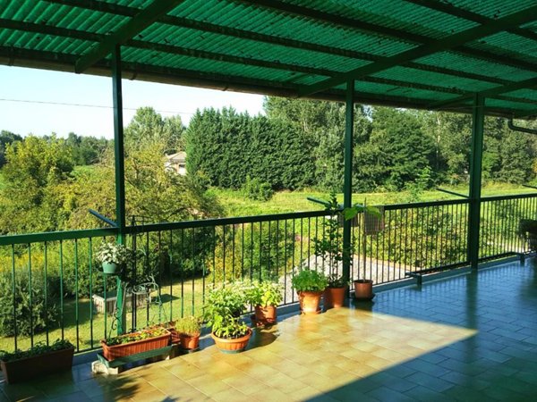 locale commerciale in vendita a San Sebastiano da Po