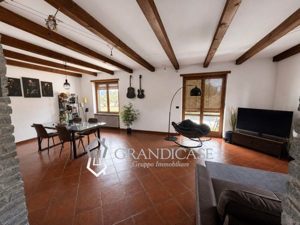 casa indipendente in vendita a San Sebastiano da Po in zona Villa