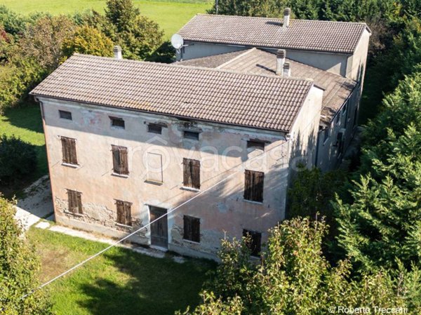 casa indipendente in vendita a Redondesco