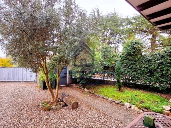 casa semindipendente in vendita a Redondesco